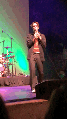 idkhow dallon gif